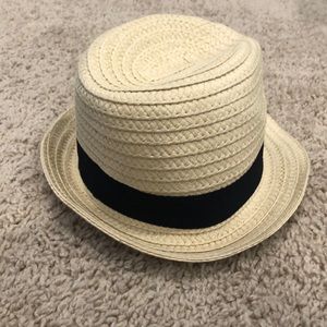 Baby Gap tan straw hat 0-6 months